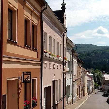 Apartmany Kukacci Hnizdo Benesov nad Ploucnici Zewnętrze zdjęcie